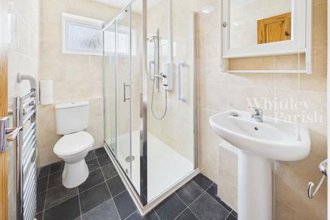 76 Clover Road, Attleborough, NR17 2JQ