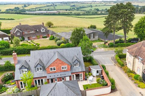 3 bedroom property for sale, Chearsley, Buckinghamshire, HP18