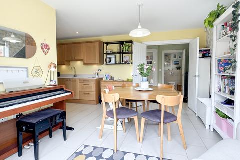 3 bedroom property for sale, Chearsley, Buckinghamshire, HP18