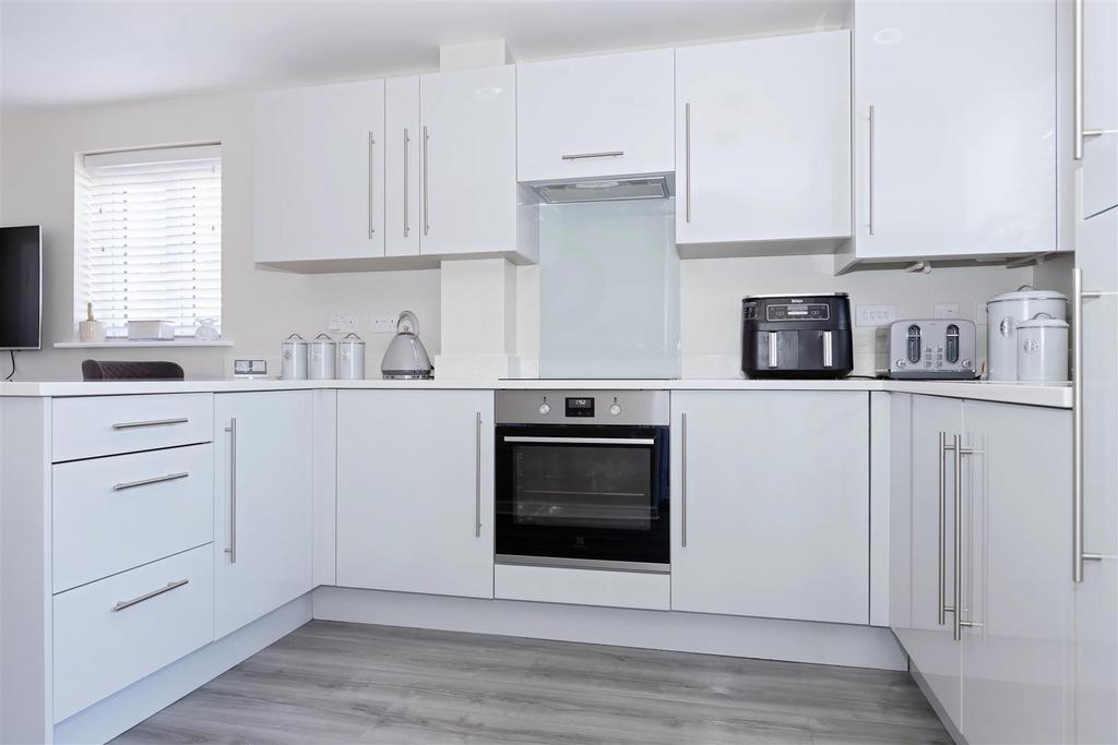 Narcisus Rise 17.jpg