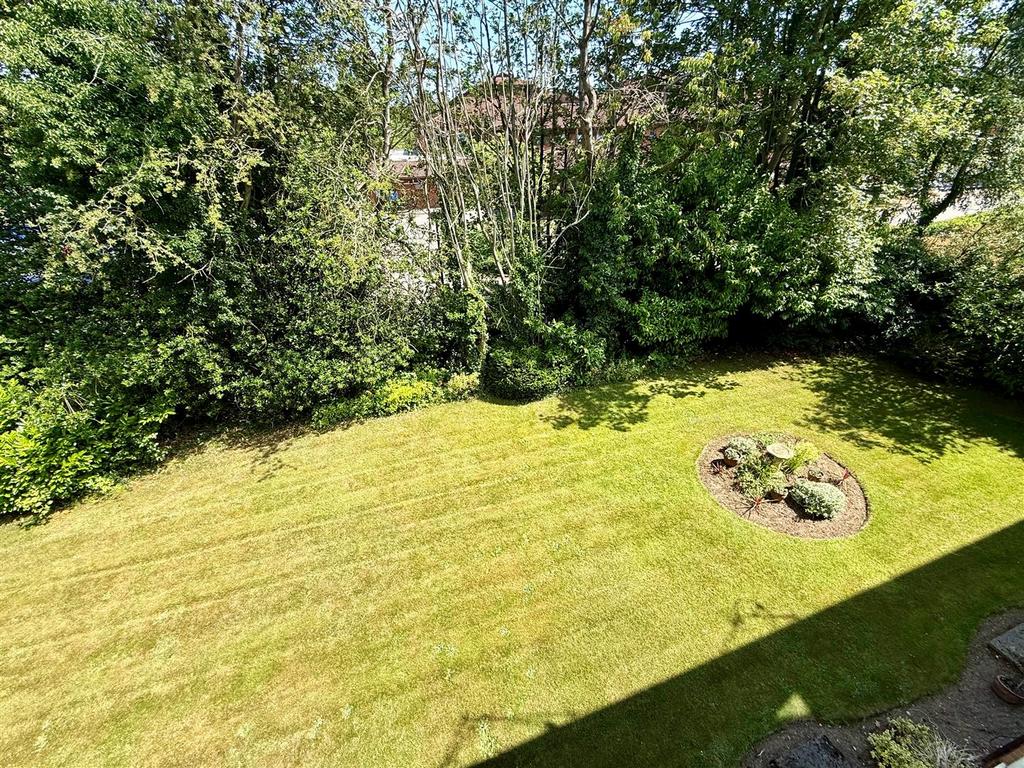KC28 Garden.jpg