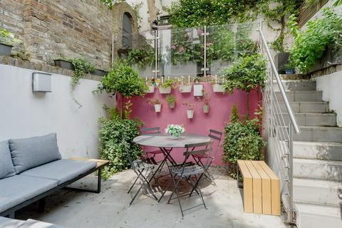 20 Denbigh Terrace, London, W11 2QJ
