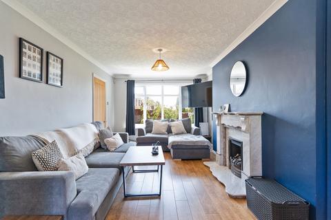 3 Ambryn Road, New Inn, Pontypool, NP4 0NJ