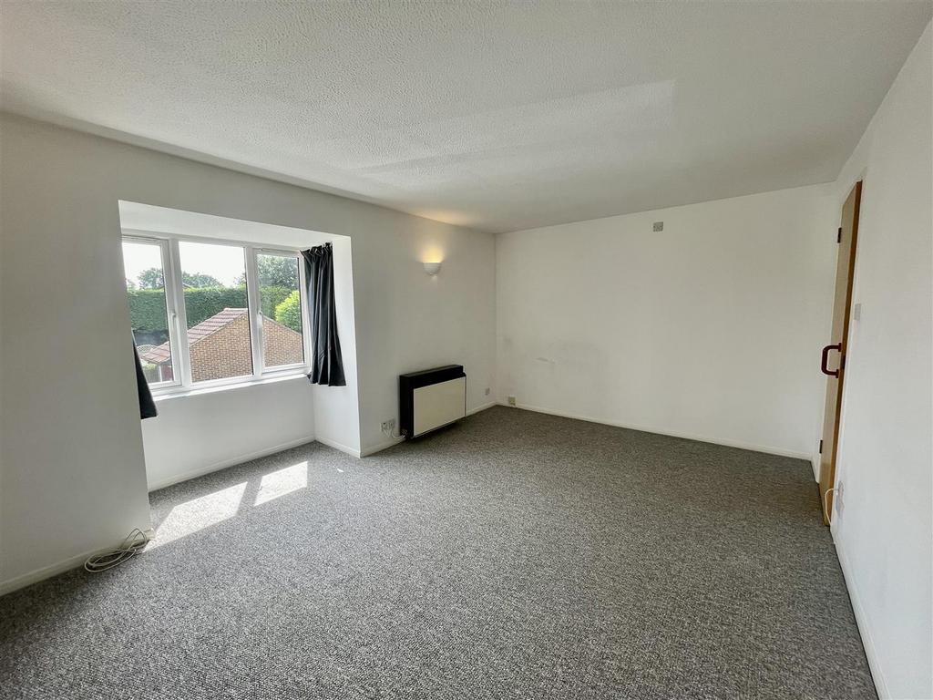 Living/bedroom