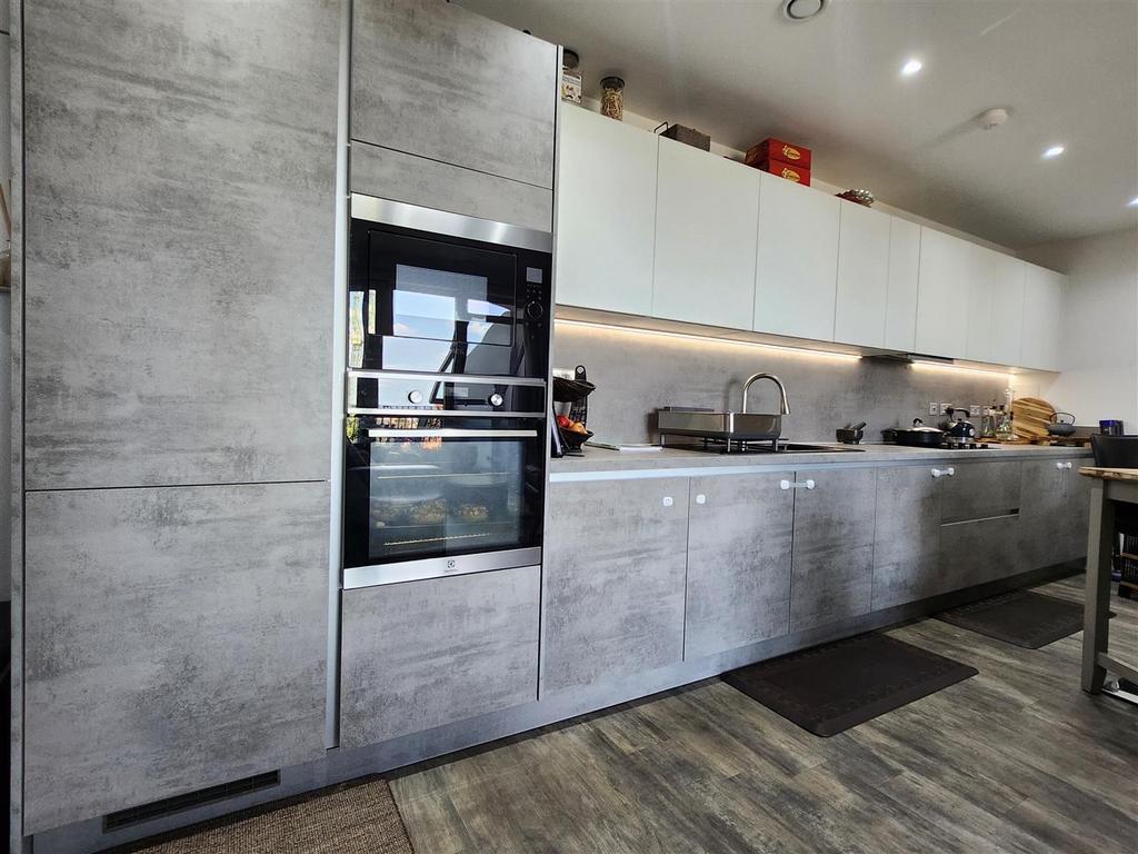 Kitchen.jpg