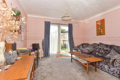 2 bedroom end of terrace house for sale, Overton Drive, Chadwell Heath, Essex