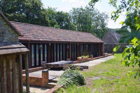 undefined, Forge Mill Stables, Little Somerford