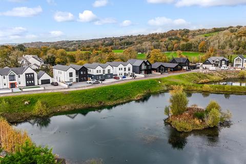 undefined, Clyde Grove, Crossford, Carluke