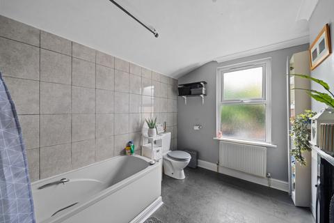 2 Wandle Road, Wallington, SM6 7ET