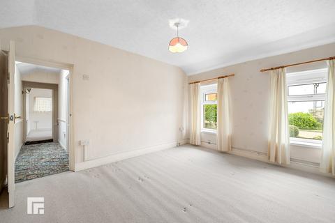 undefined, Main Street, Barry CF63