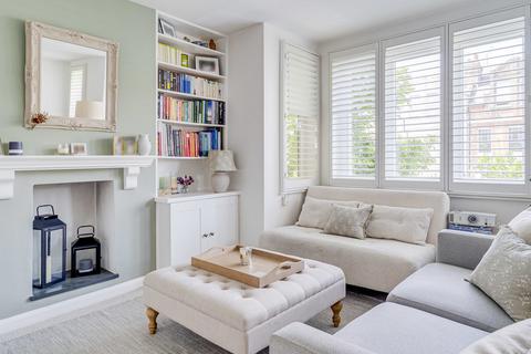 2 bedroom apartment for sale, Ferme Park Road, Crouch End N8