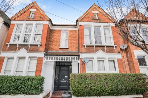 2 bedroom maisonette to rent, Lynn Road, Balham, London, SW12