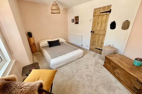 60 Jordan Street, Buckfastleigh, TQ11 0AX