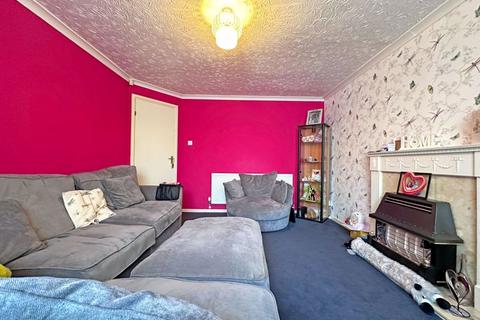 undefined, Standbridge Way, TIPTON, DY4 8TS