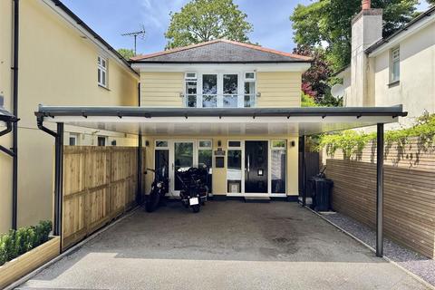 2 bedroom detached house for sale, Tremorvah Crescent, Truro