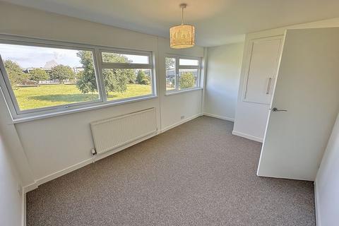 3 bedroom end of terrace house for sale, The Green, Cowes