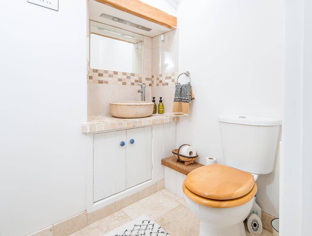 Master Ensuite