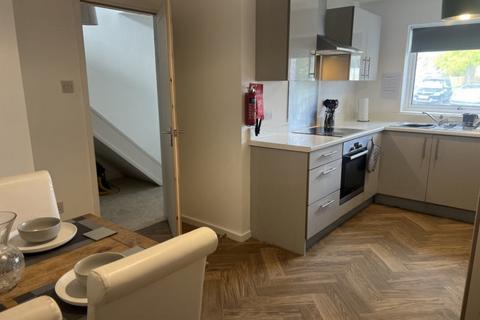 1 bedroom terraced house to rent, Dewsbury Road, Leeds, LS11