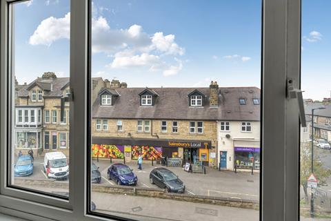 undefined, Kings Road, Harrogate, North Yorkshire, HG1