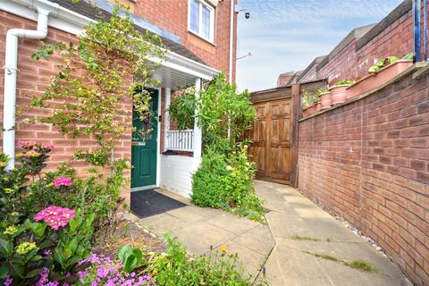 2 Tudor Way, Beeston, Leeds, LS11 8LJ