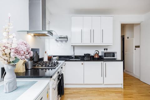 1 bedroom apartment for sale, Herbrand Street, Bloomsbury, WC1N