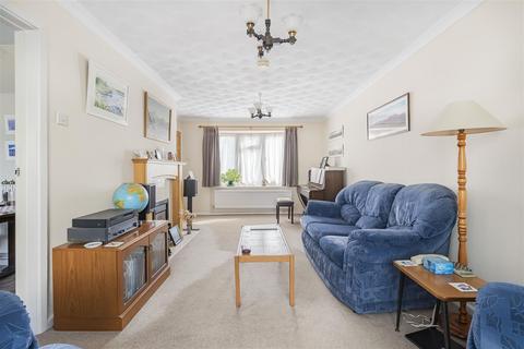 undefined, Beeton Close, Melbourn SG8