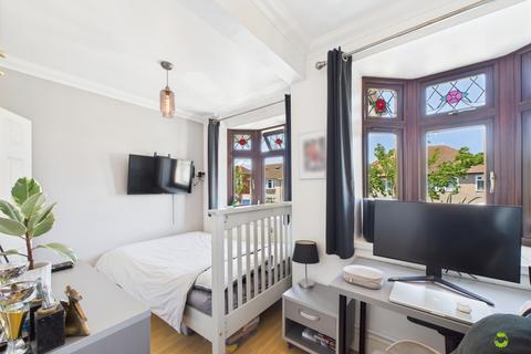 25 Whitfield Road, Bexleyheath, DA7 5LS