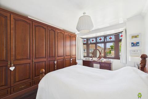 25 Whitfield Road, Bexleyheath, DA7 5LS
