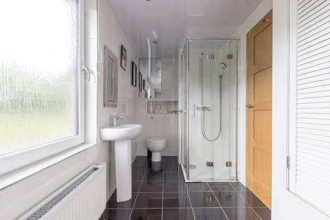 91 Drum Brae Terrace, Edinburgh, EH4 7SG