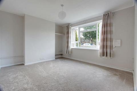 1 bedroom apartment to rent, Grange Road, Wilstone, Tring
