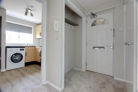 1 bedroom apartment to rent, Grange Road, Wilstone, Tring