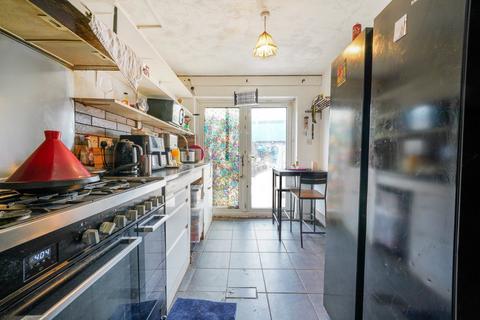 20 Goat Road, Mitcham, CR4 4HU