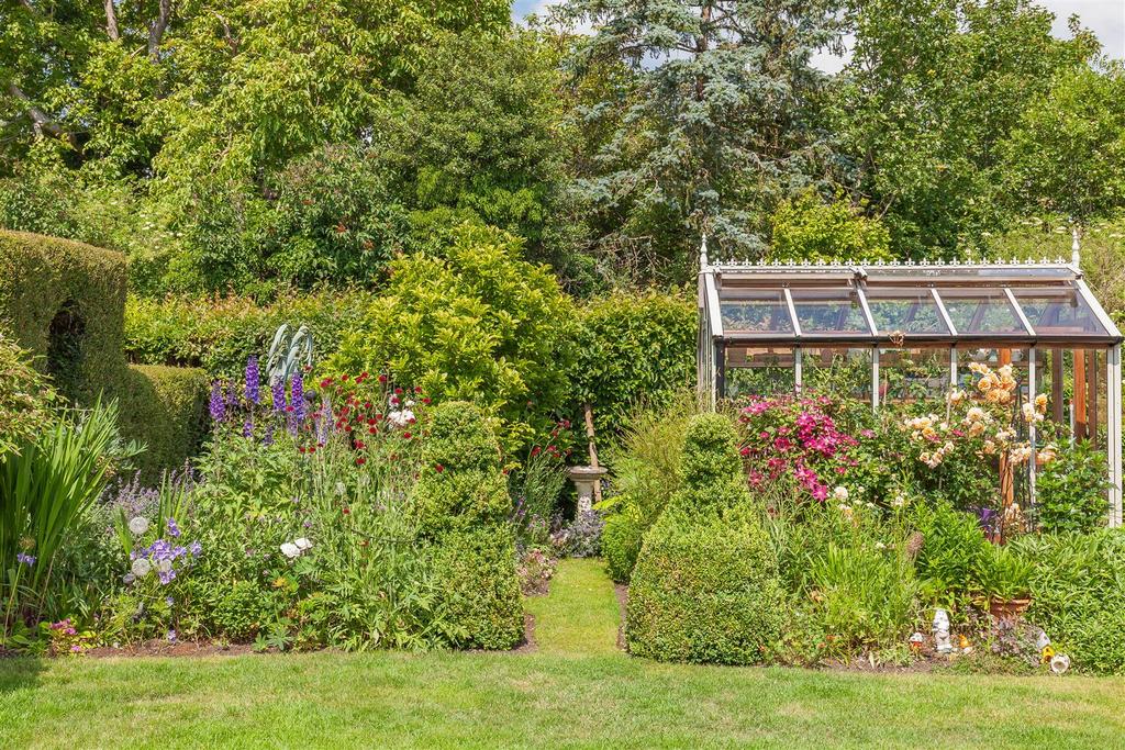 Garden 9.jpg