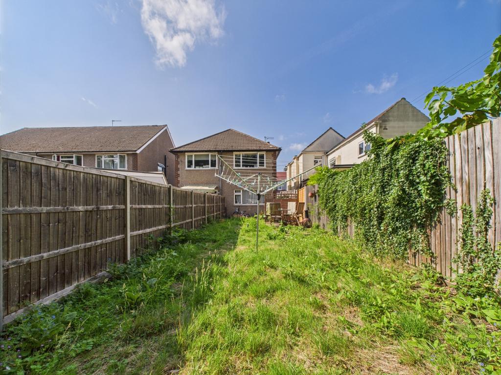 Nicoleta Aliman Ewemove Bexleyheath Standard Road