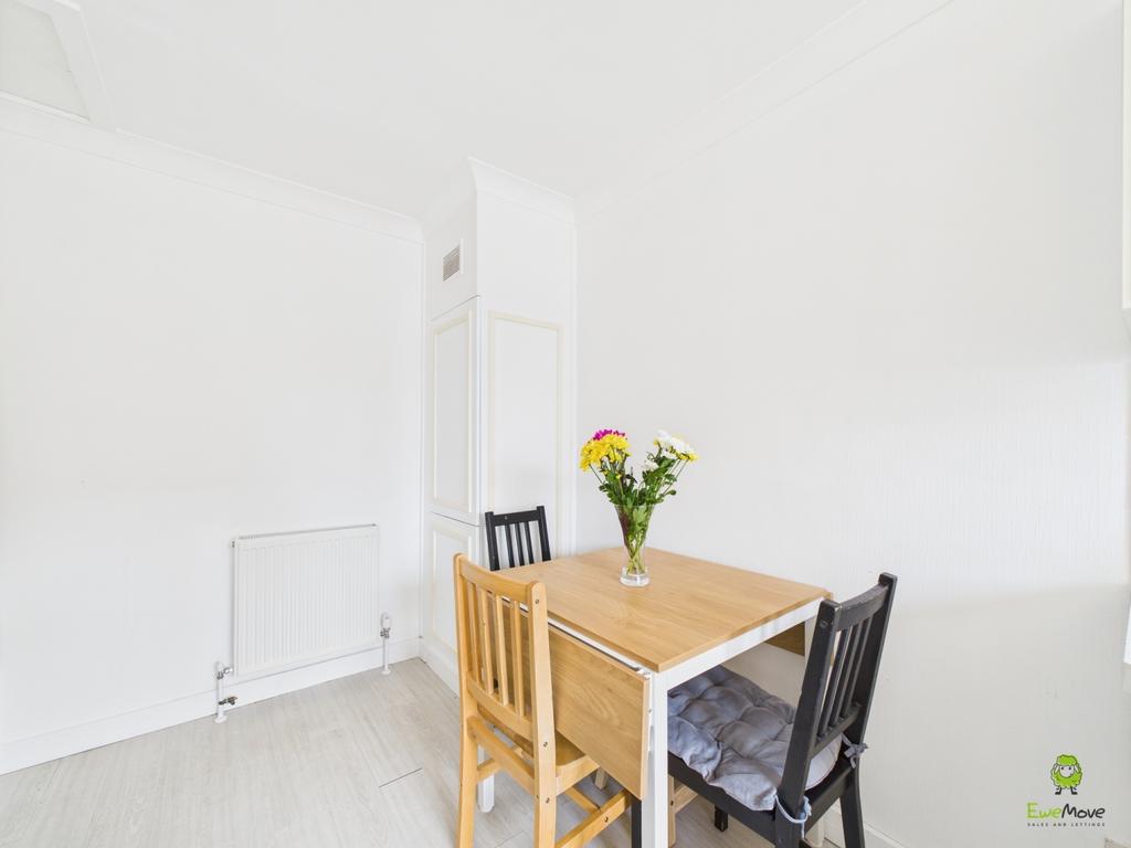 Nicoleta Aliman Ewemove Bexleyheath Standard Road