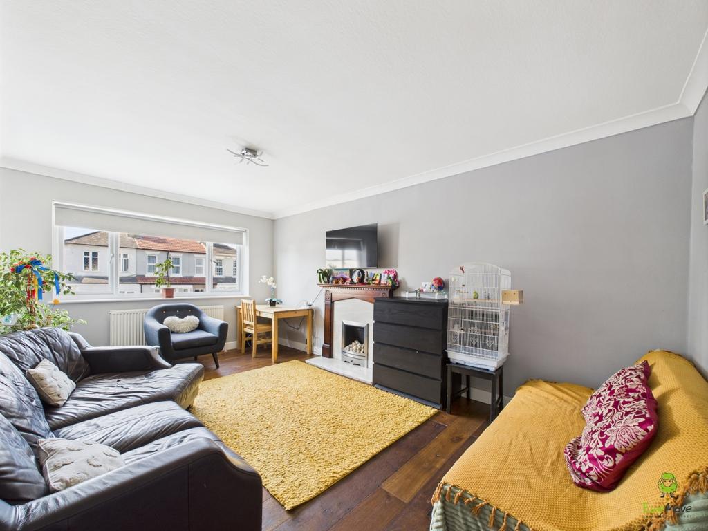 Nicoleta Aliman Ewemove Bexleyheath Standard Road