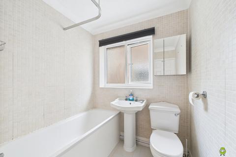 71 Standard Road, Bexleyheath, DA6 8DR