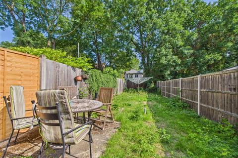 71 Standard Road, Bexleyheath, DA6 8DR