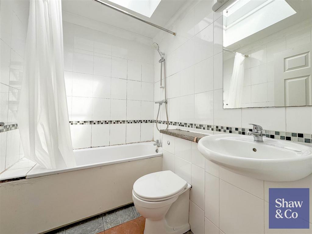 Bathroom.jpeg