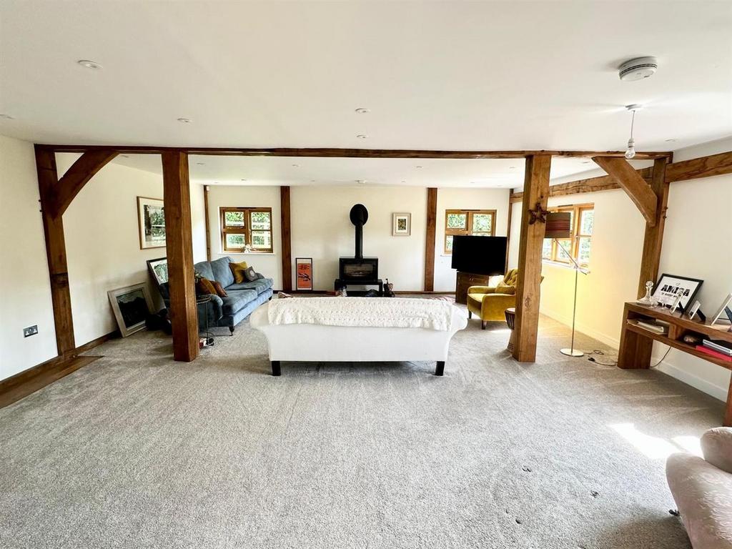 High Oaks Barn 12.jpg