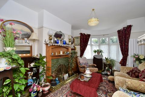 3 bedroom terraced house for sale, Hampden Road, Cromwell, Leicester, LE4