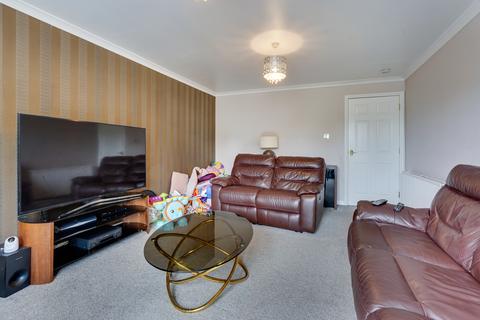 209/4 Duddingston Park South, Edinburgh, EH15 3EJ