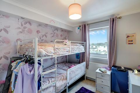 209/4 Duddingston Park South, Edinburgh, EH15 3EJ