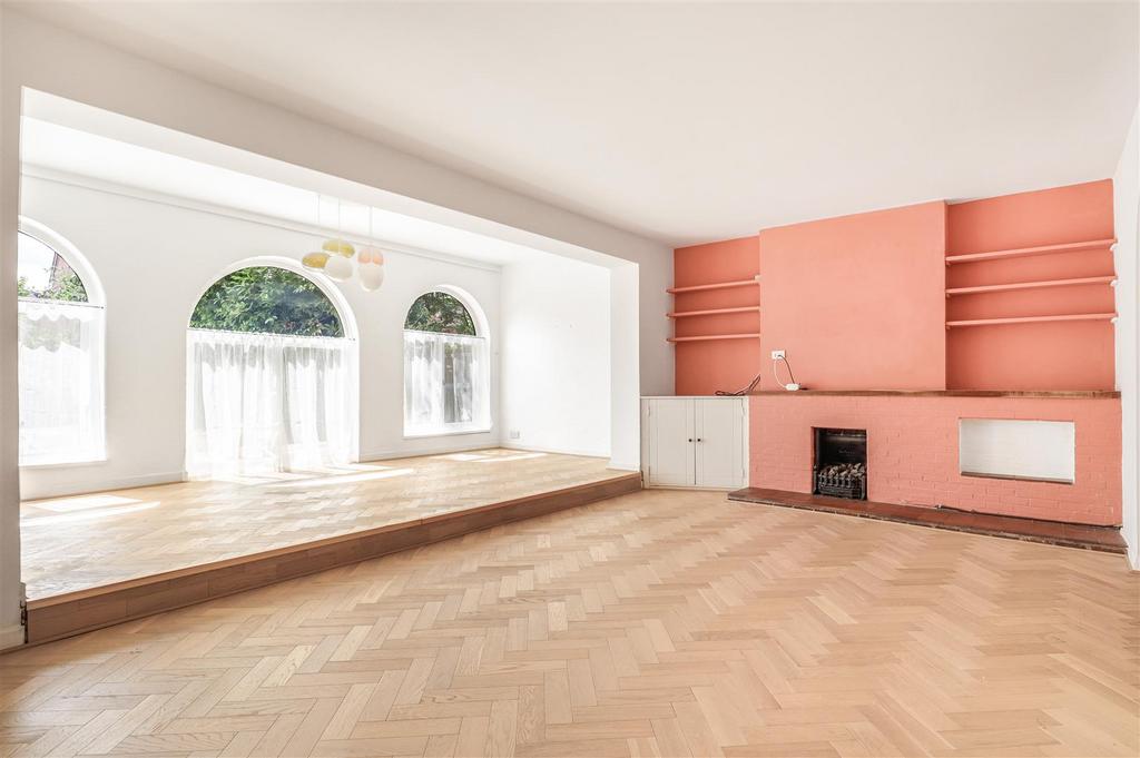 Living/Dining Room