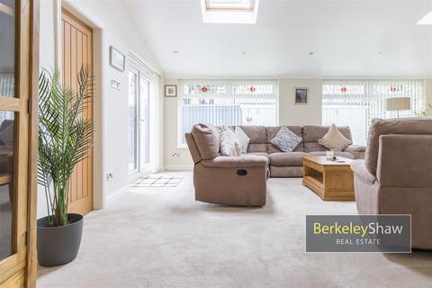 53 Wicks Lane, Formby, Liverpool, L37 2YD