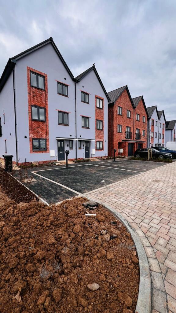 A stylish and inviting front view of a modern s...