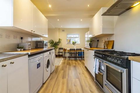 7 bedroom house to rent, Harrowby Road, Nottingham NG7