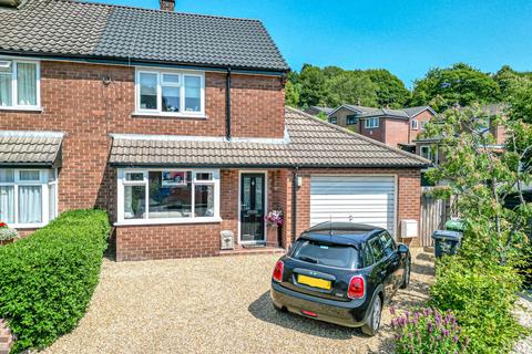 8 Bamford Close, Bollington, Macclesfield, SK10 5ND