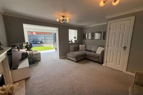 81 Berry Way, Andover, SP10 3RZ