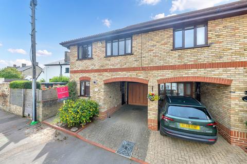 2 bedroom semi-detached house for sale, Swan Street, Baldock SG7